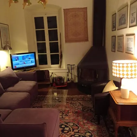 Villa The Yellow Mansion! αγιος γεώργιος νηλείας πήλιο *