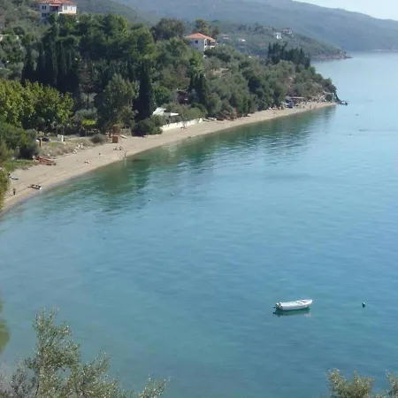 The Yellow Mansion! αγιος γεώργιος νηλείας πήλιο Villa Agios Georgios Nileias
