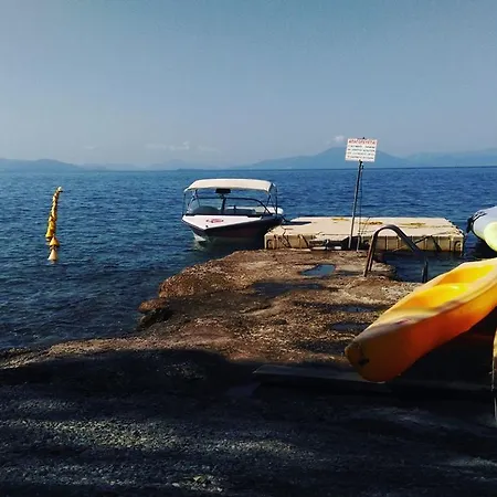 The Yellow Mansion! αγιος γεώργιος νηλείας πήλιο Villa Agios Georgios Nileias